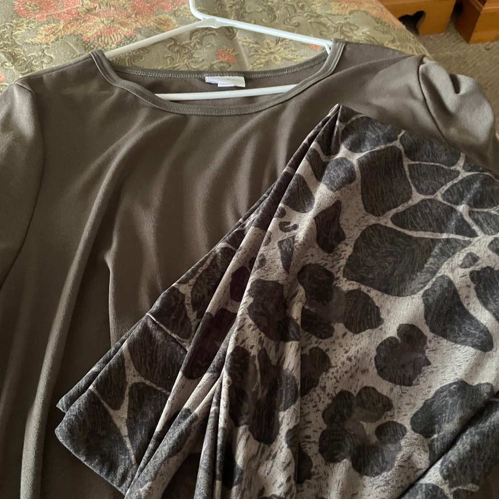 Luluroe leggings & Top
